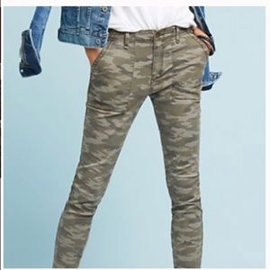 Anthropologie Hei Hei slim camo pant